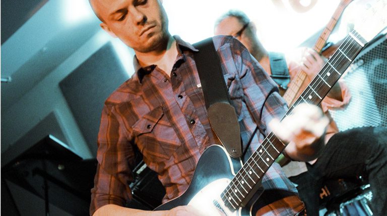 guitar-_0001s_0000_Andrea Longato.JPG